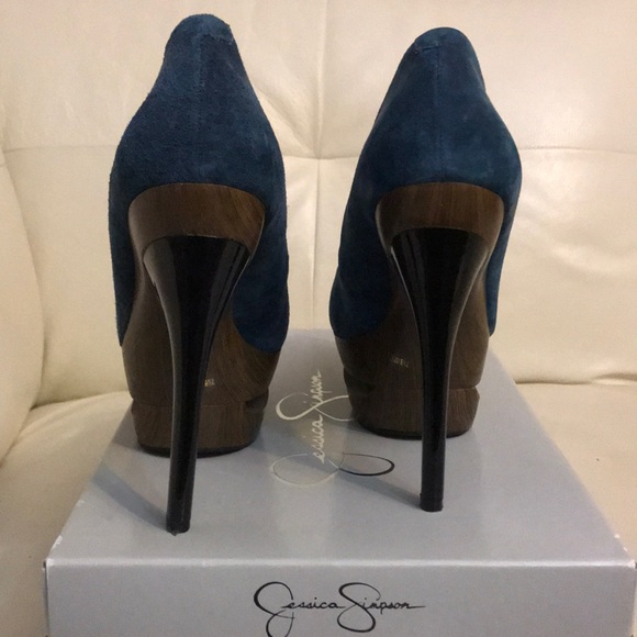Jessica Simpson Heels - Picture 4 of 6